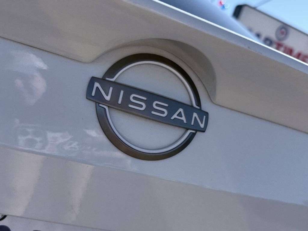 2023 Nissan Altima Image 14