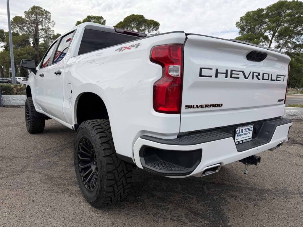 2023 Chevrolet Silverado 1500 Image 9