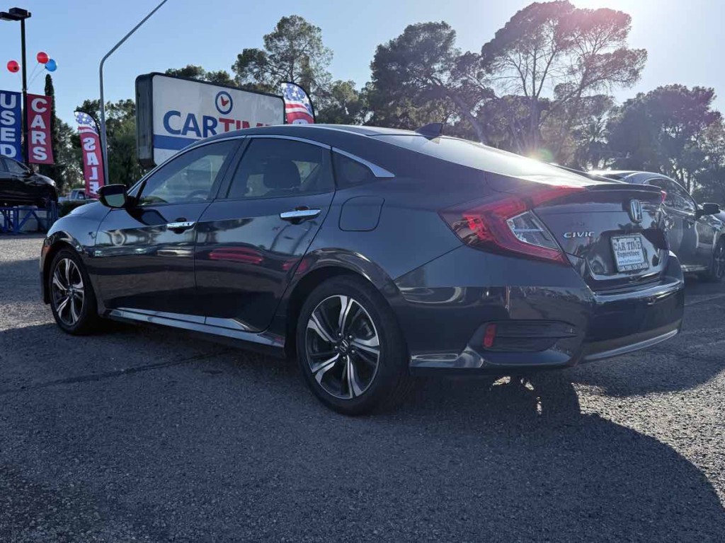 2018 Honda Civic Image 7
