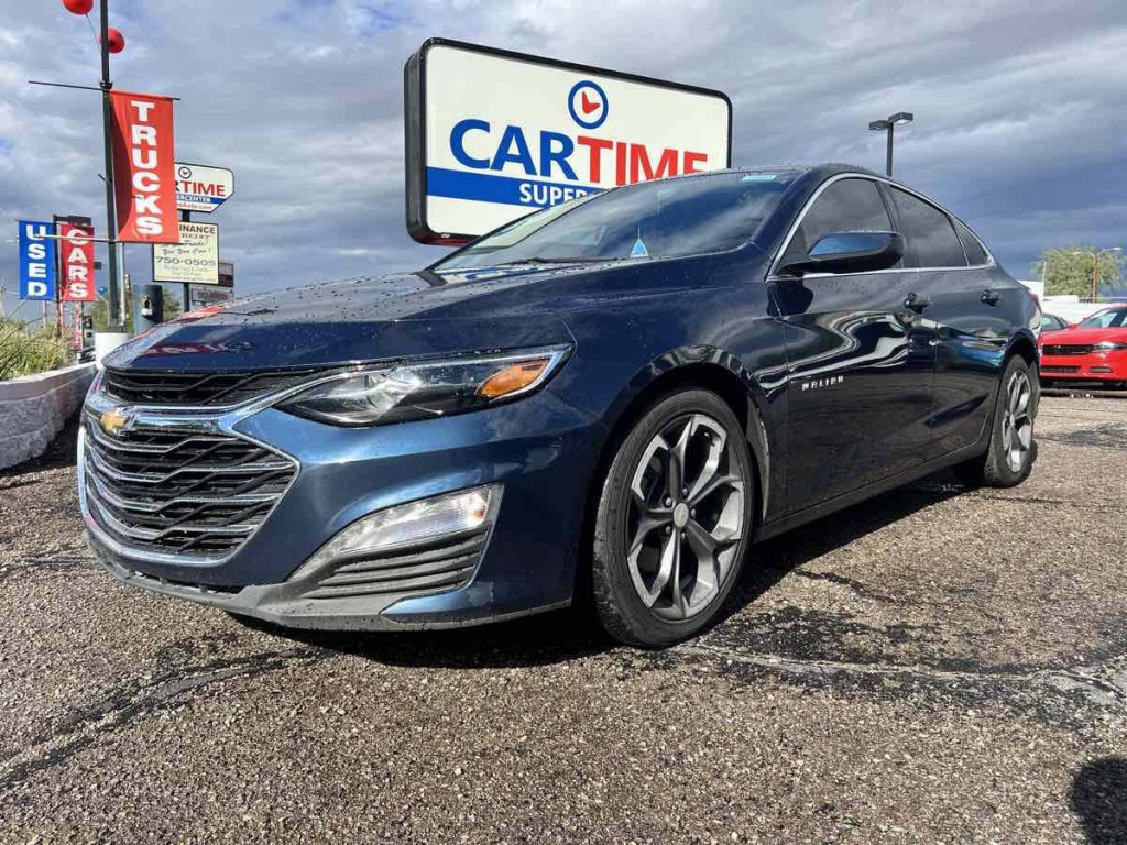 2022 Chevrolet Malibu Image 1