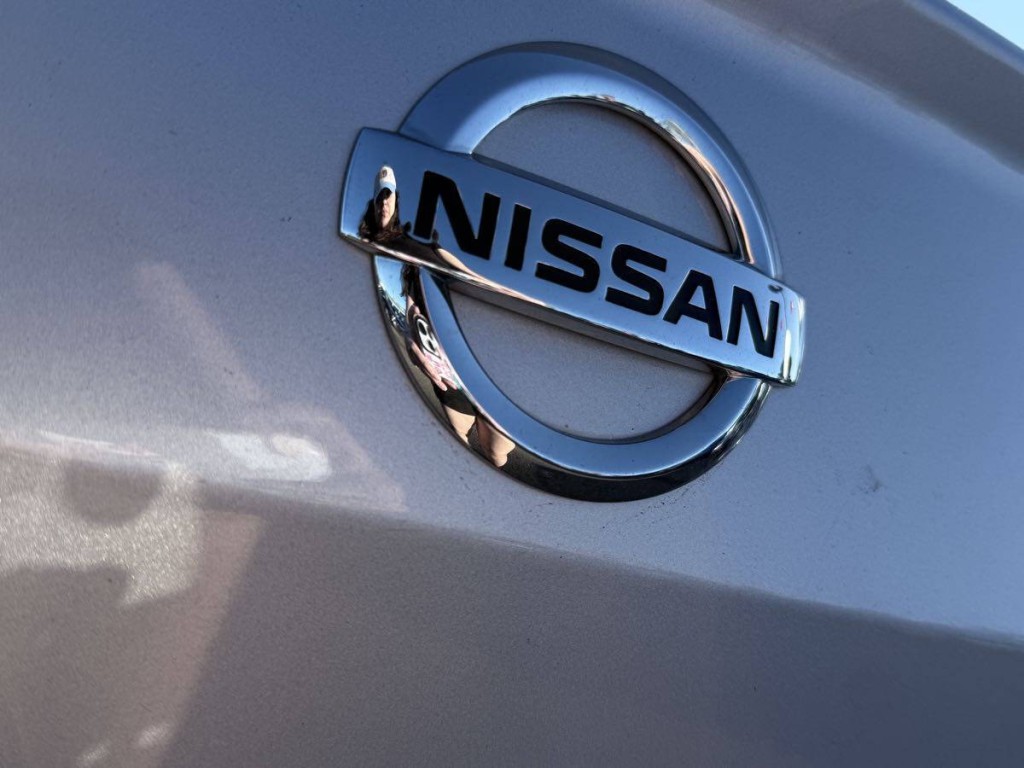 2019 Nissan Altima Image 8
