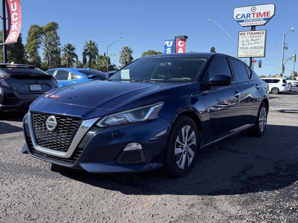 2020 Nissan Altima Image 4