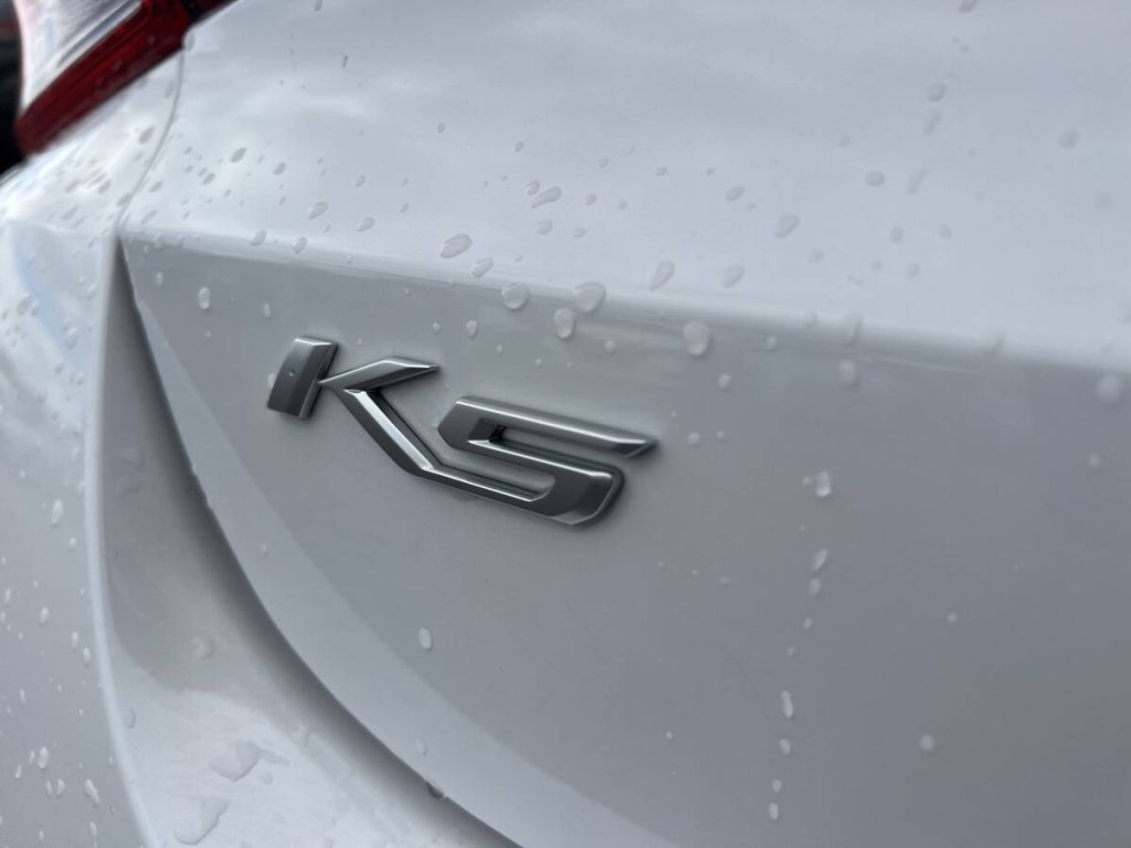 2022 Kia K5 Image 6