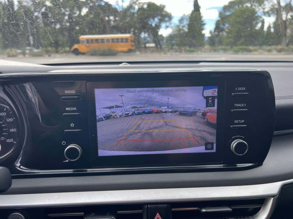 2022 Kia K5 Image 18