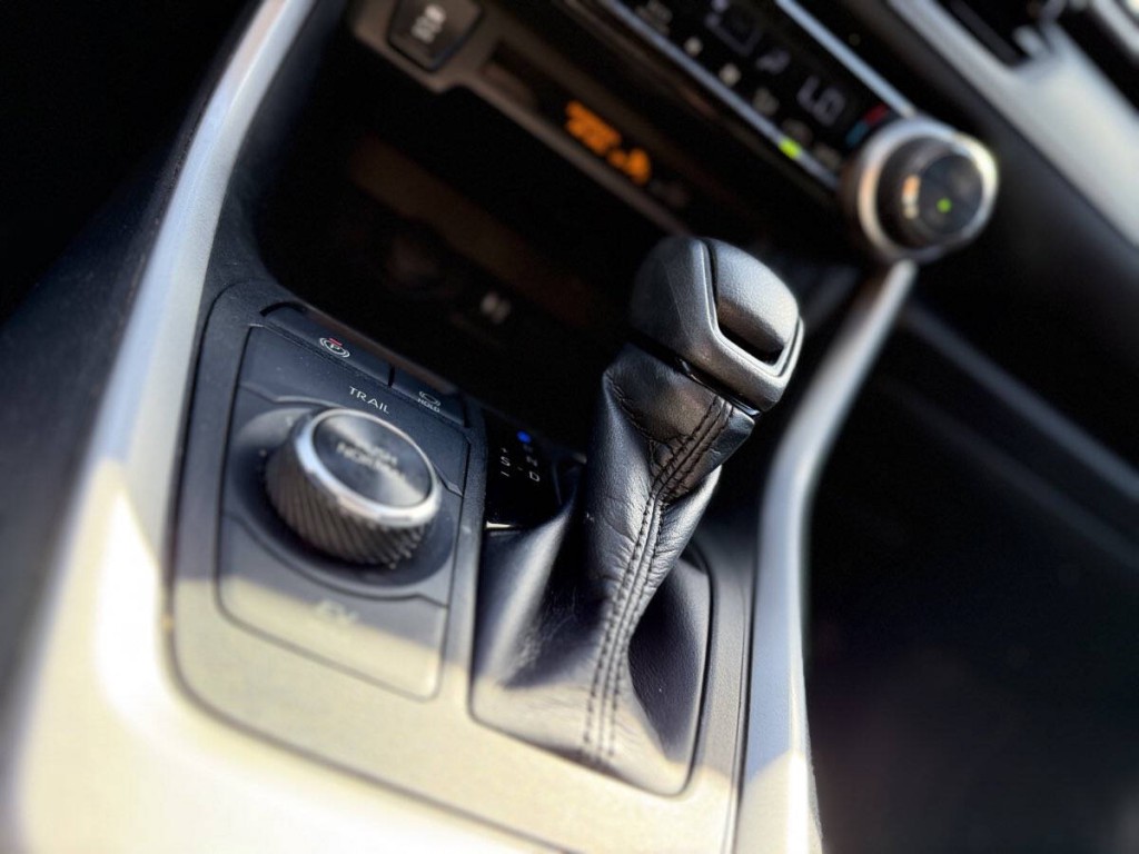 2019 Toyota Rav4 Image 20