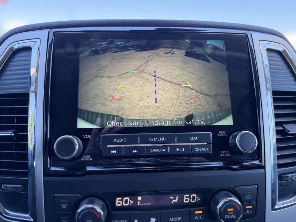 2021 Nissan Titan Image 18