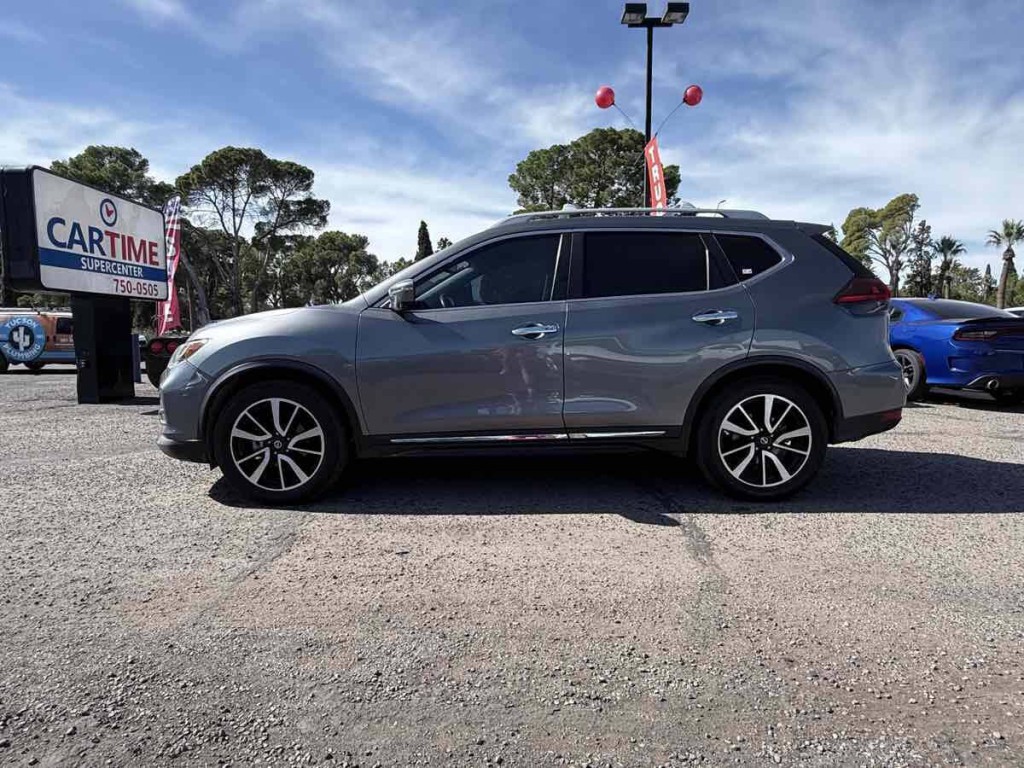 2020 Nissan Rogue Image 9