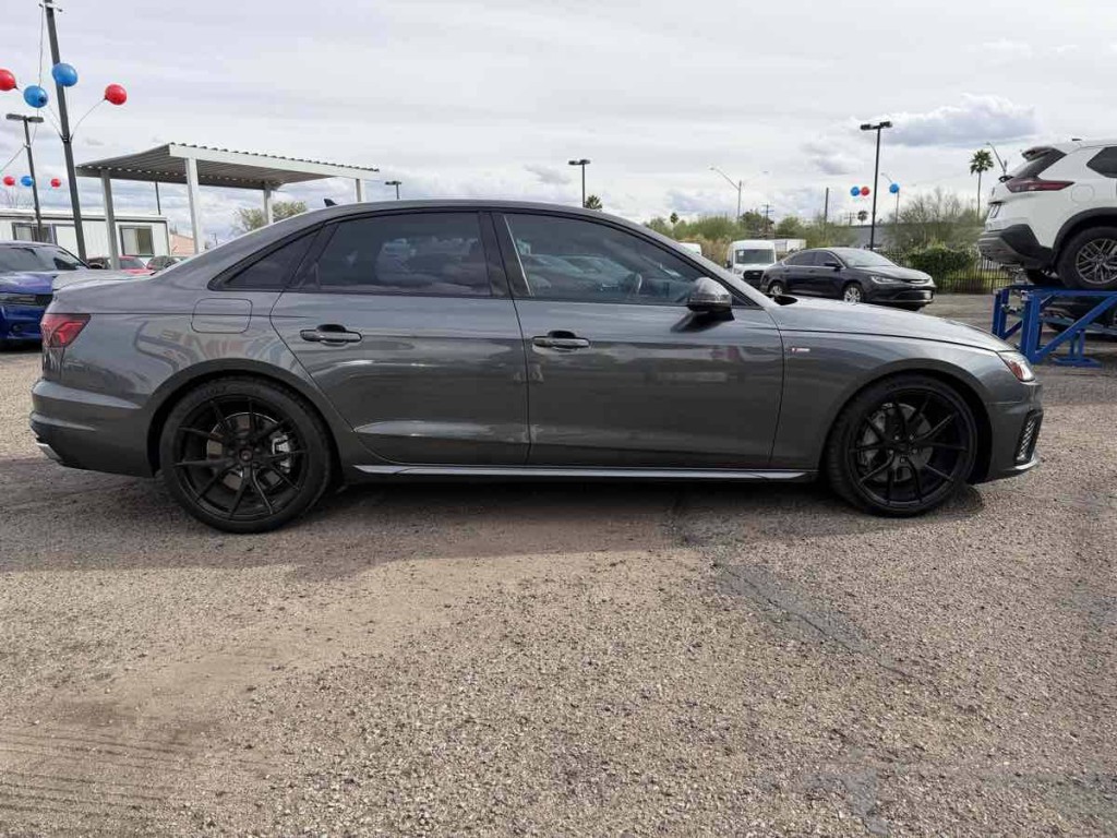 2021 Audi A4 Image 4