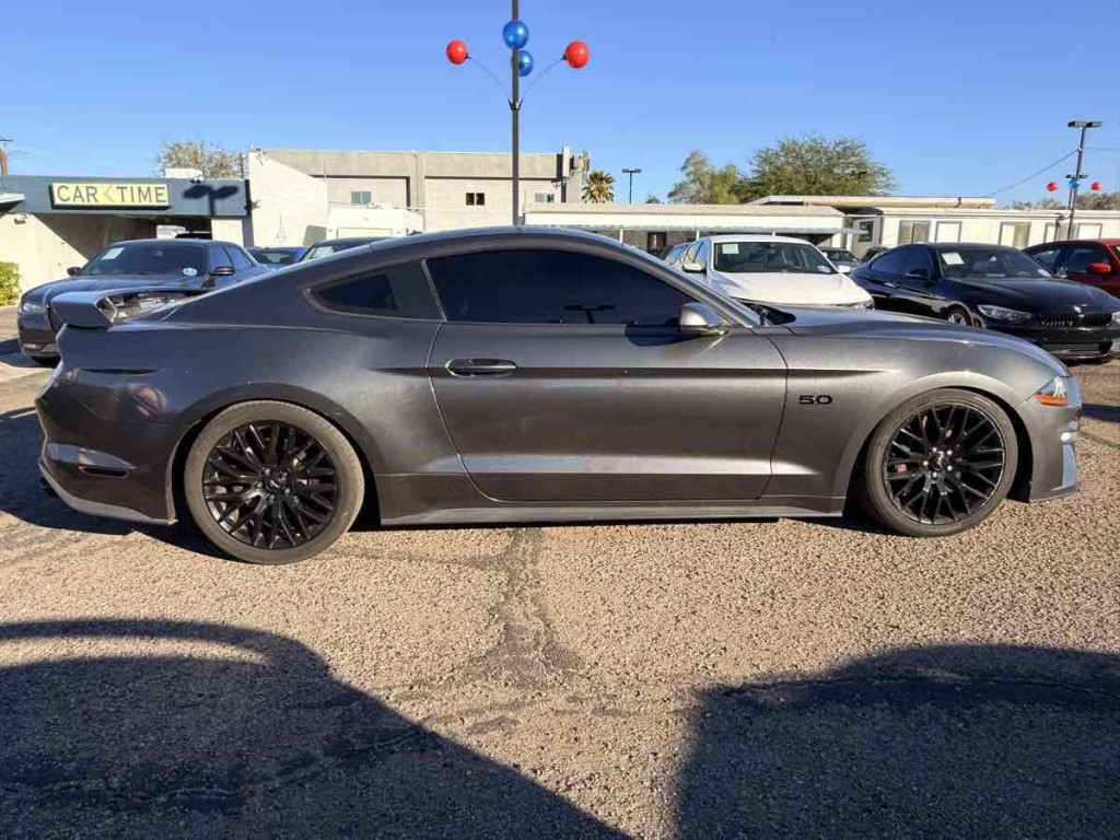 2019 Ford Mustang Image 10