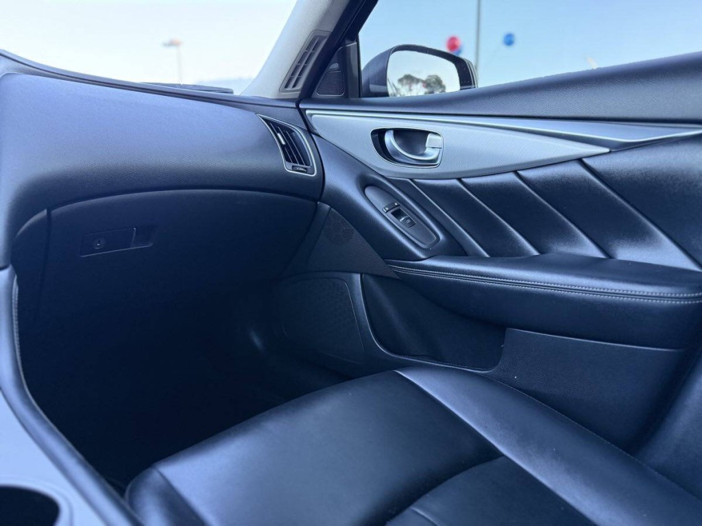 2021 INFINITI Q50 Image 21