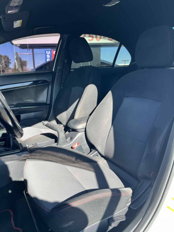 2015 Mitsubishi Lancer Evolution Image 12