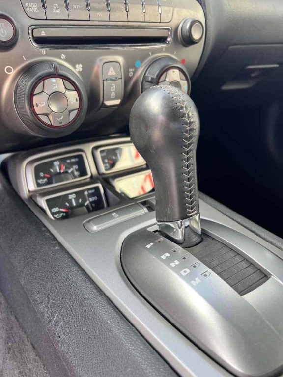 2015 Chevrolet Camaro Image 13