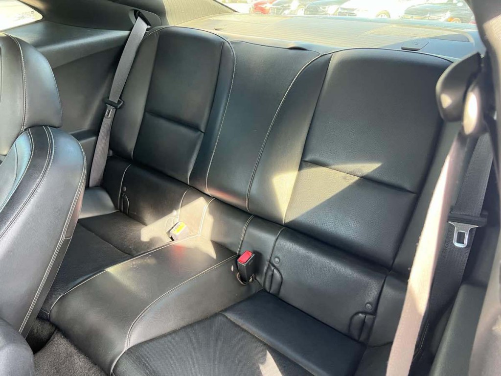 2015 Chevrolet Camaro Image 18