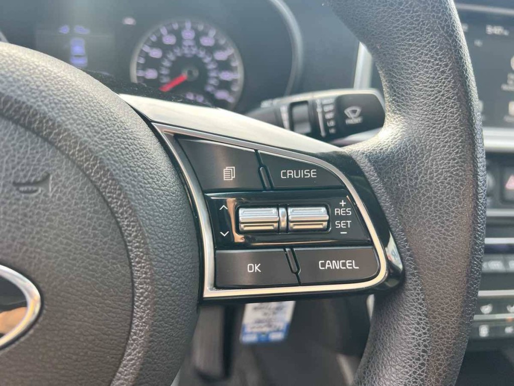 2020 Kia Optima Image 11