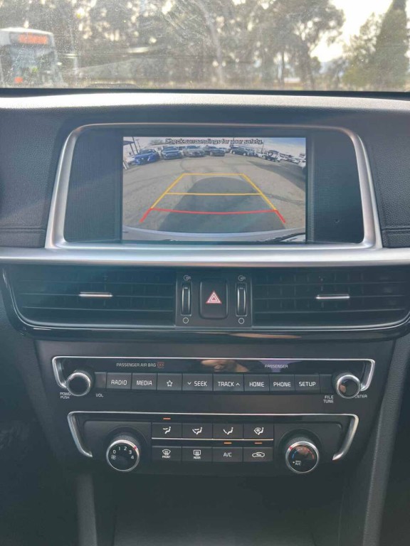 2020 Kia Optima Image 16