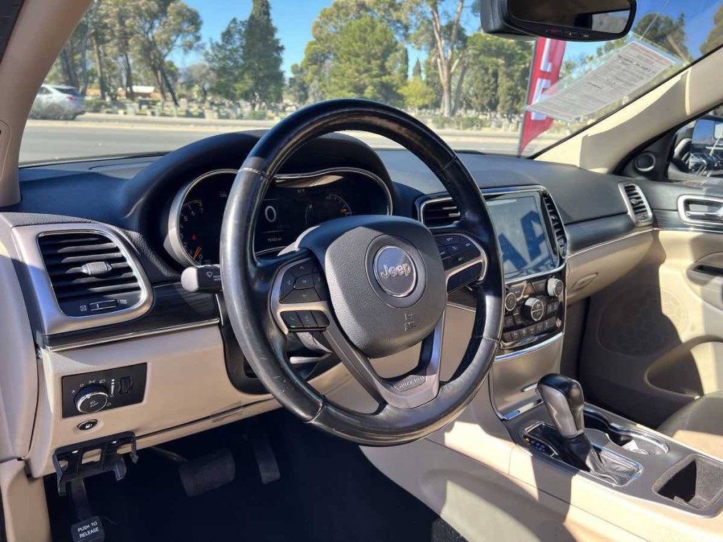 2020 Jeep Grand Cherokee Image 12