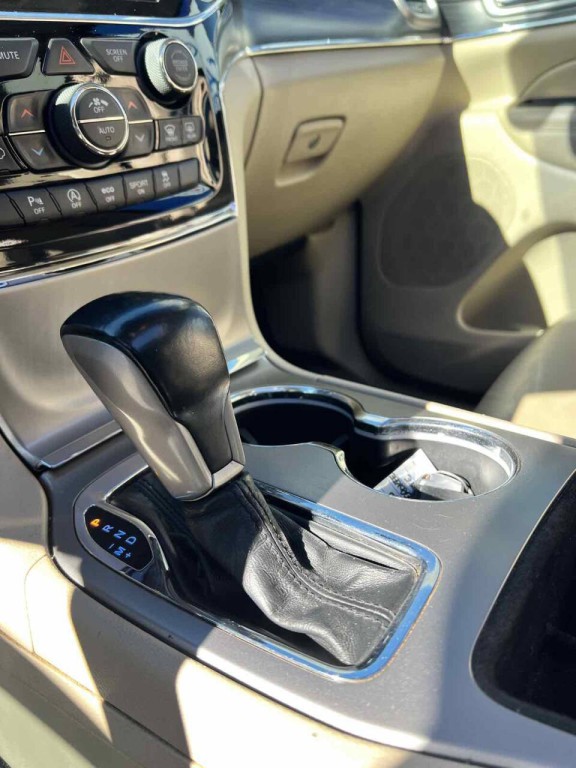 2020 Jeep Grand Cherokee Image 15