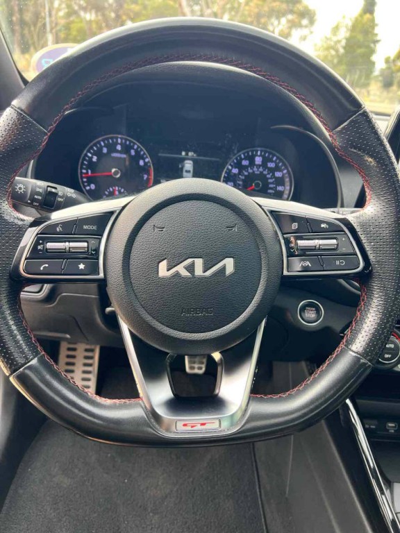 2022 Kia Forte Image 11