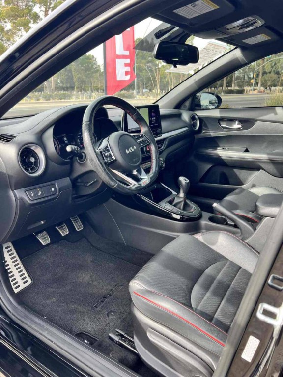 2022 Kia Forte Image 19