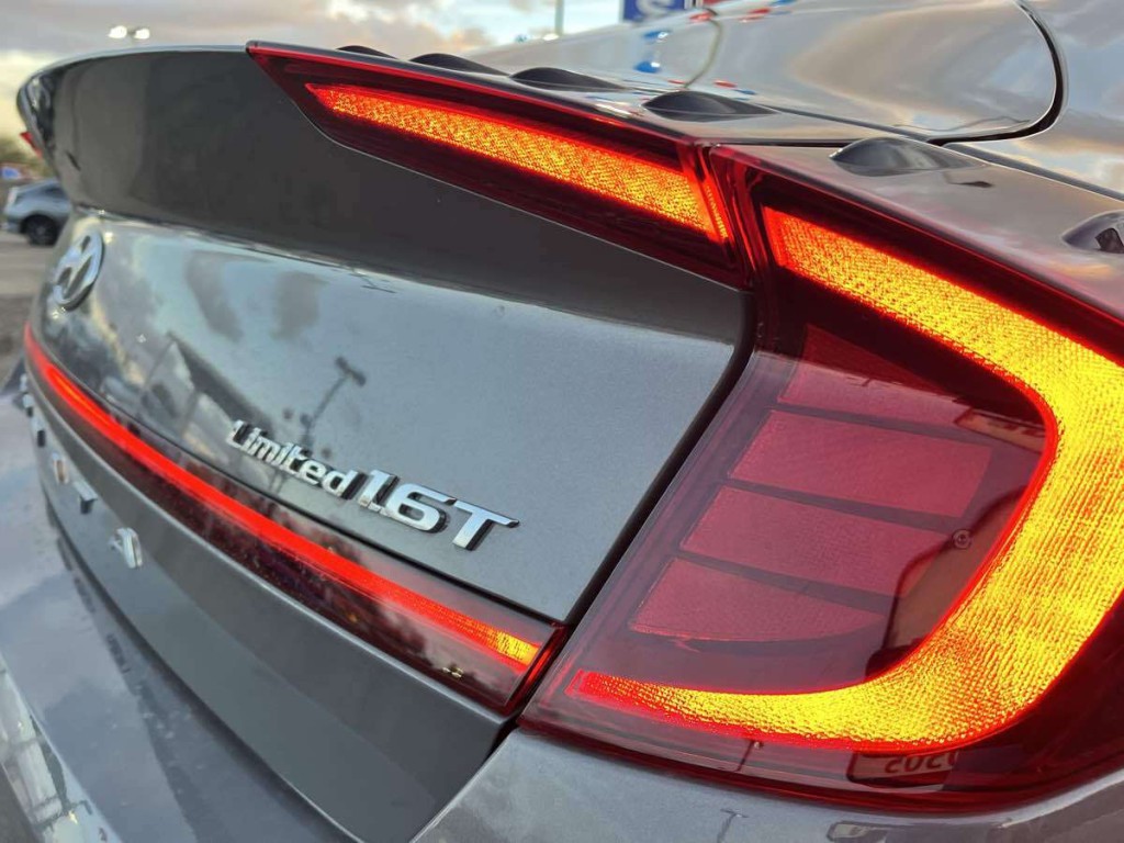 2022 Hyundai Sonata Image 5