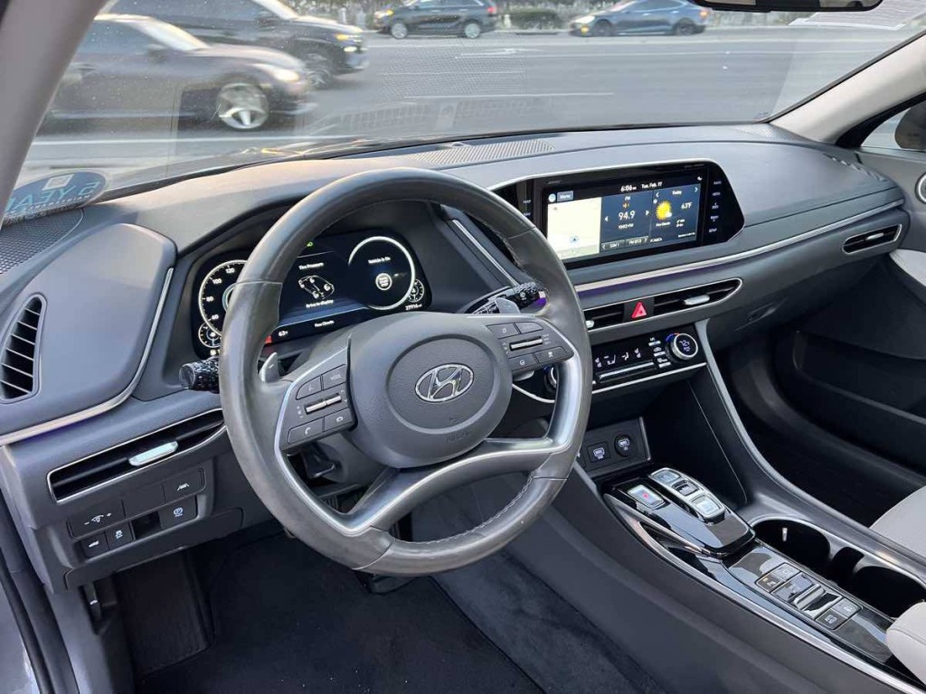 2022 Hyundai Sonata Image 11