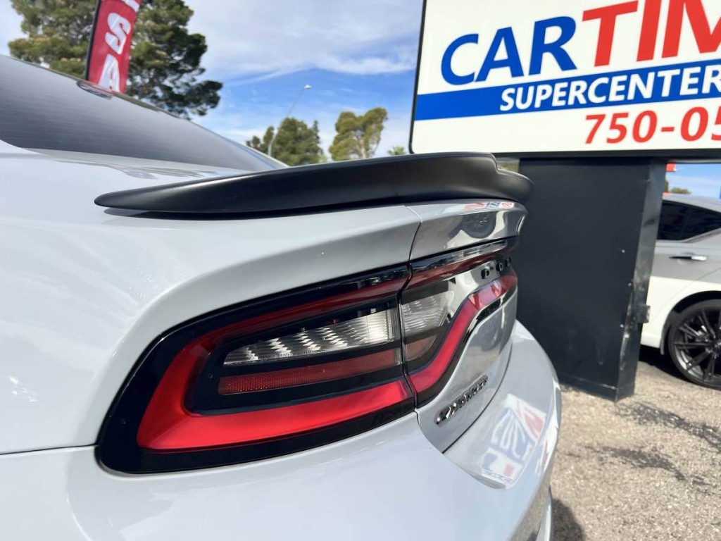 2021 Dodge Charger Image 7