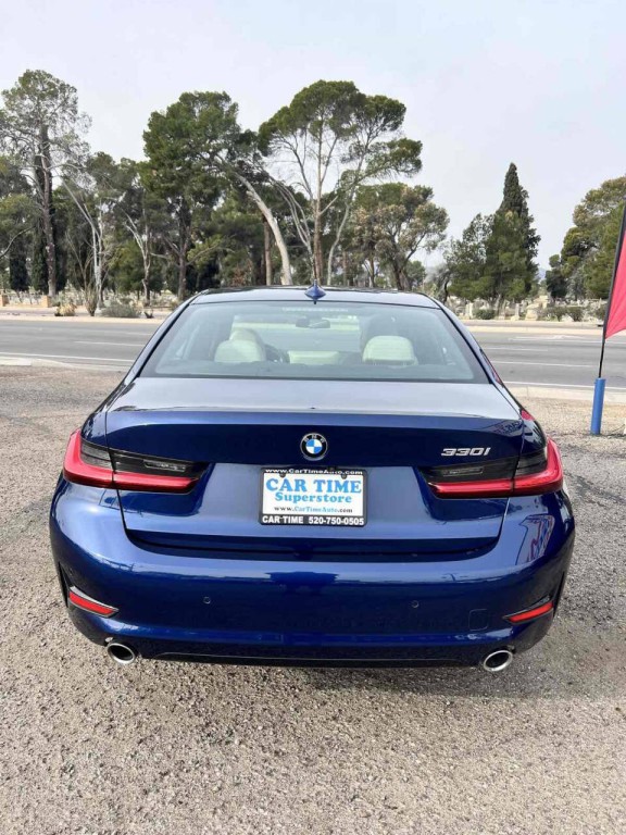 2019 BMW 3 Series Image 4