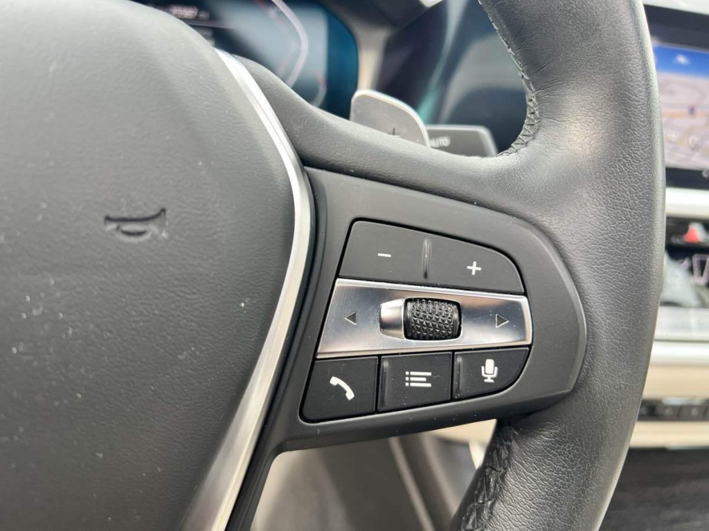 2019 BMW 3 Series Image 19