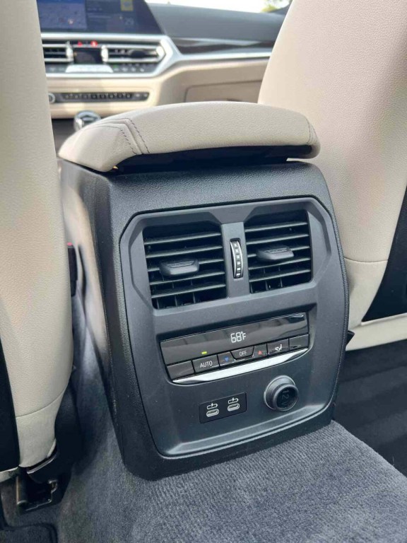 2019 BMW 3 Series Image 28