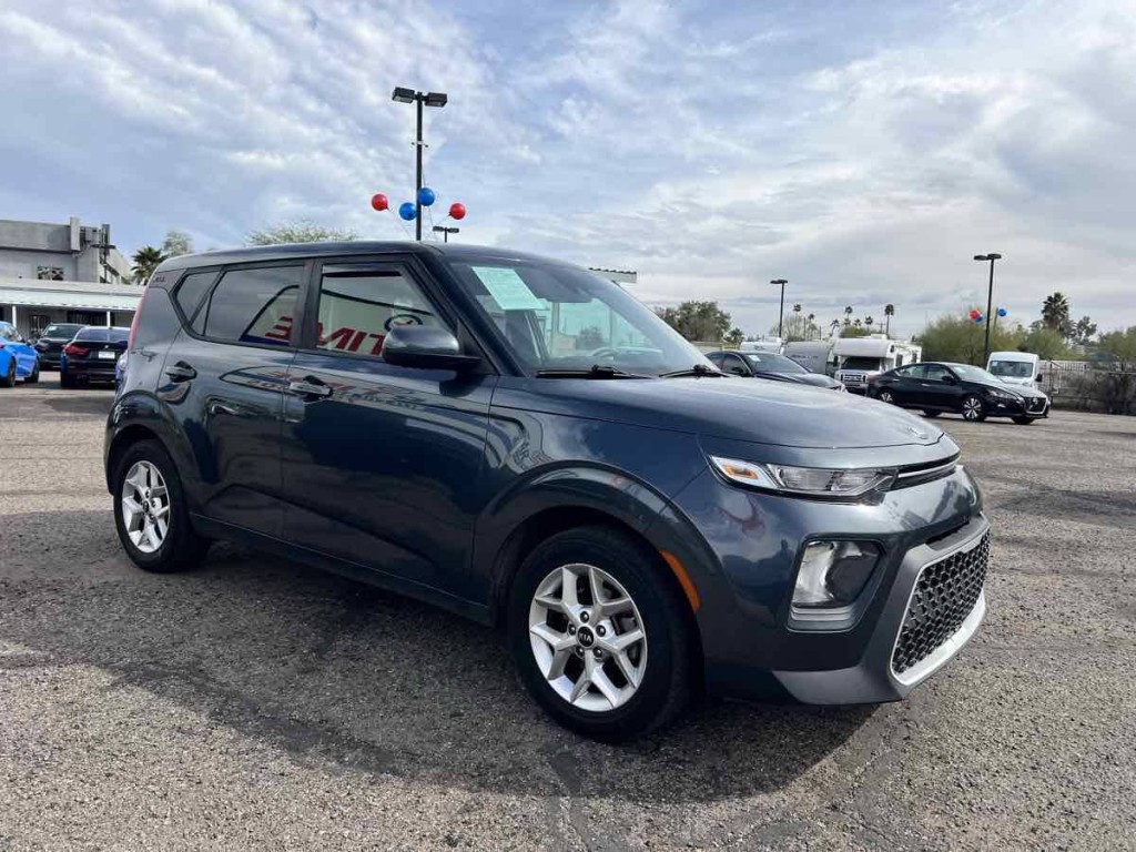 2020 Kia Soul Image 3