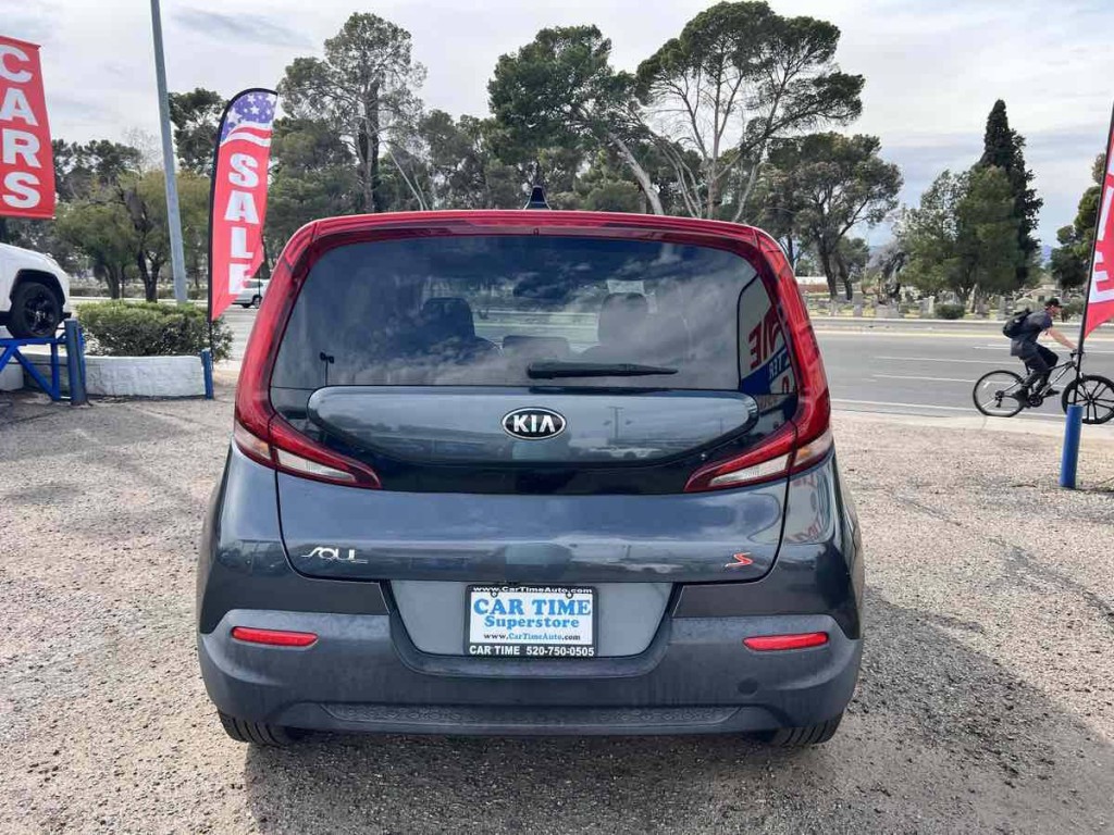 2020 Kia Soul Image 4