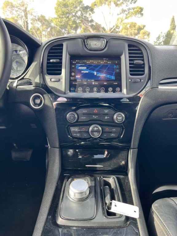 2023 Chrysler 300 Image 12