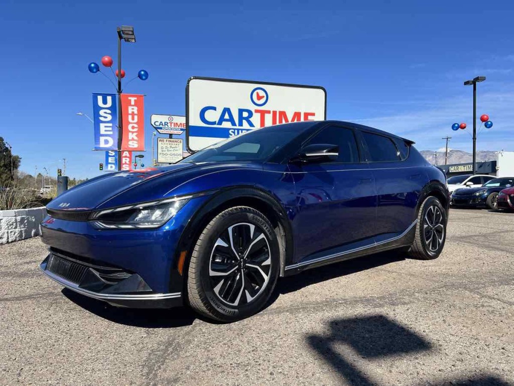 2022 Kia EV6 Image 1