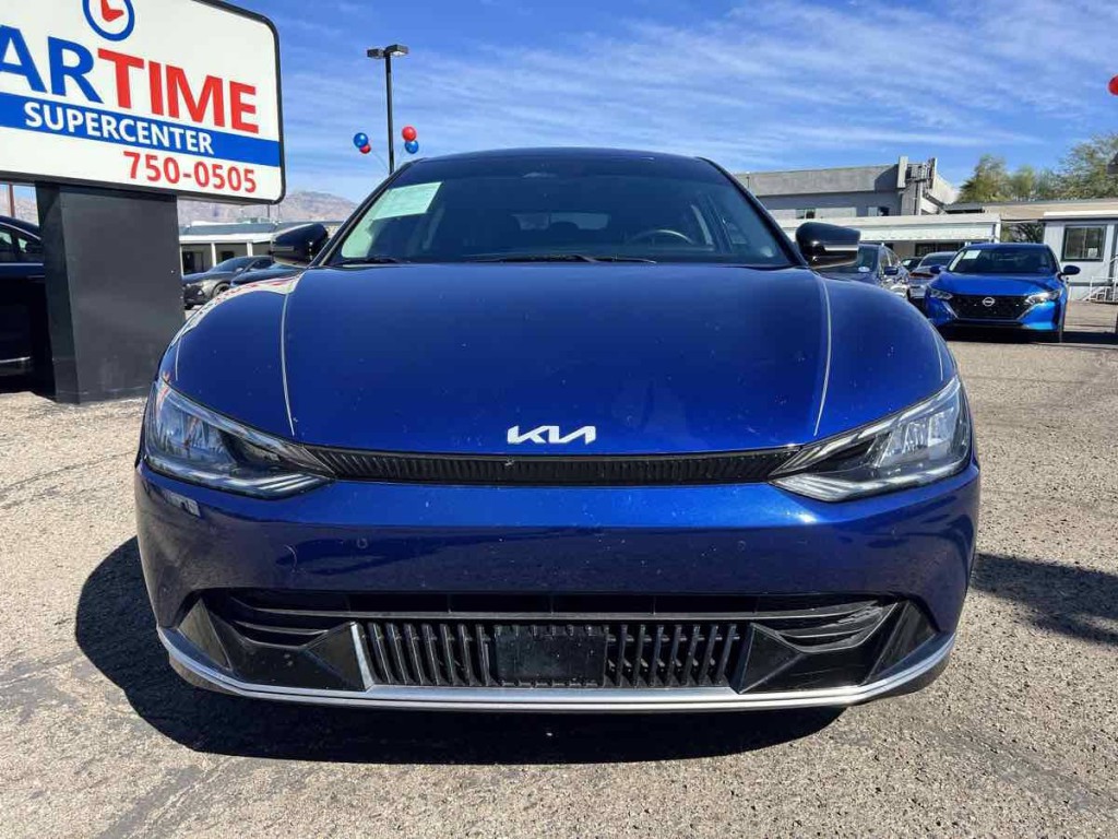 2022 Kia EV6 Image 2
