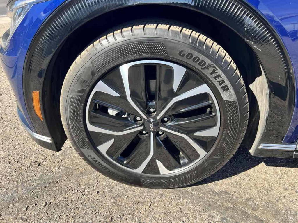 2022 Kia EV6 Image 9