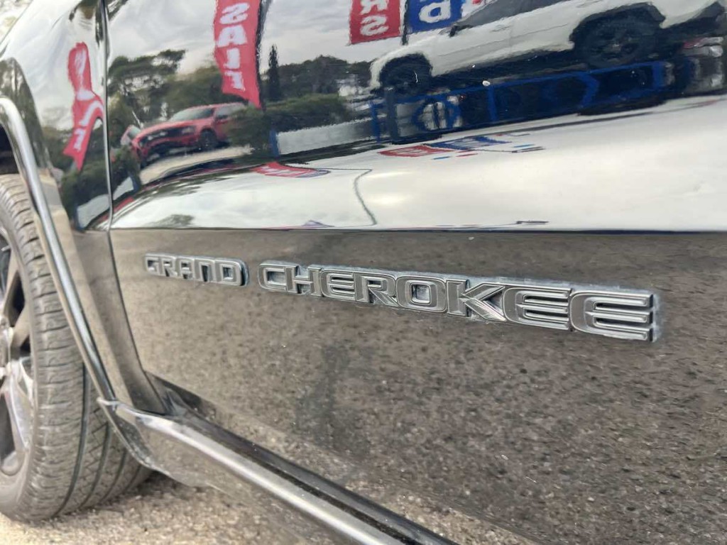 2021 Jeep Grand Cherokee Image 5