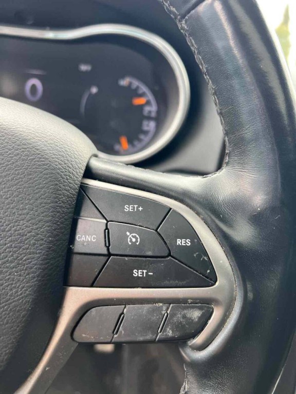 2021 Jeep Grand Cherokee Image 17