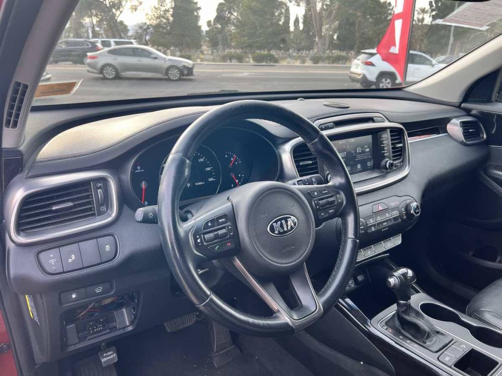 2018 Kia Sorento Image 10