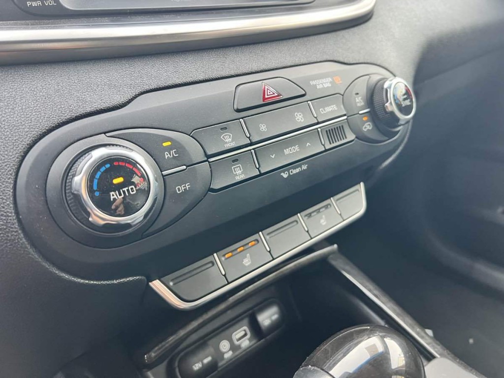 2018 Kia Sorento Image 12