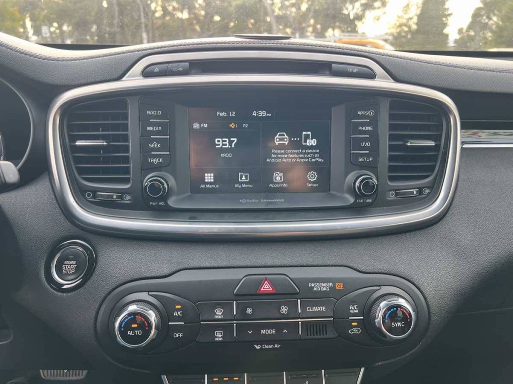 2018 Kia Sorento Image 13