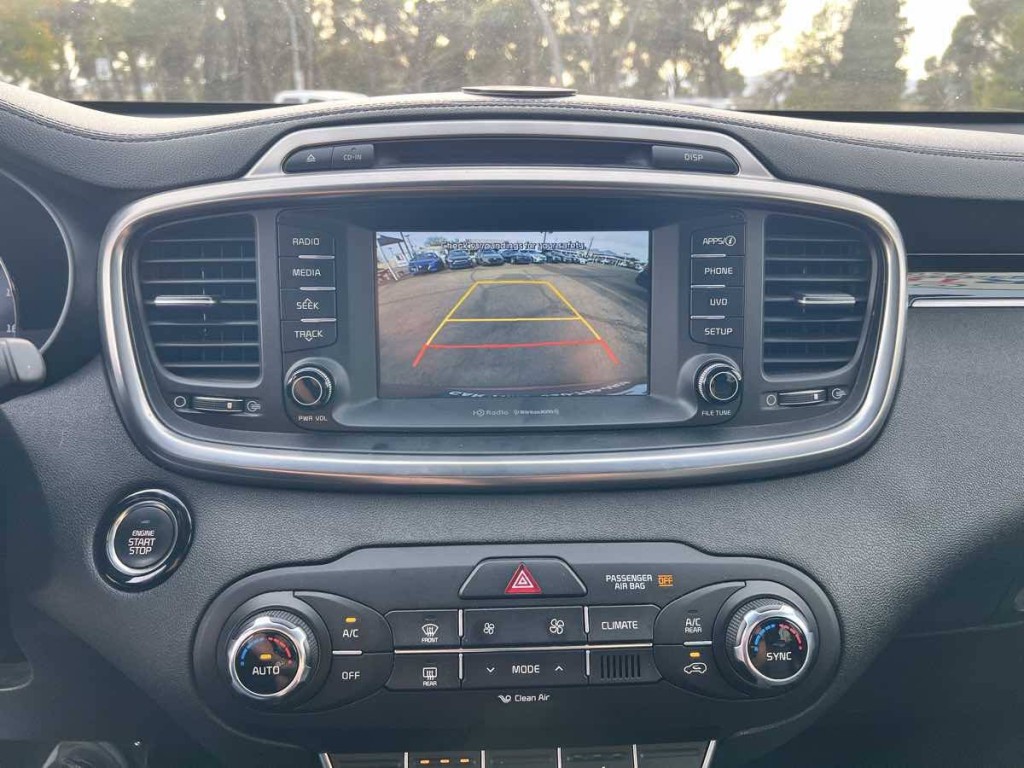 2018 Kia Sorento Image 14