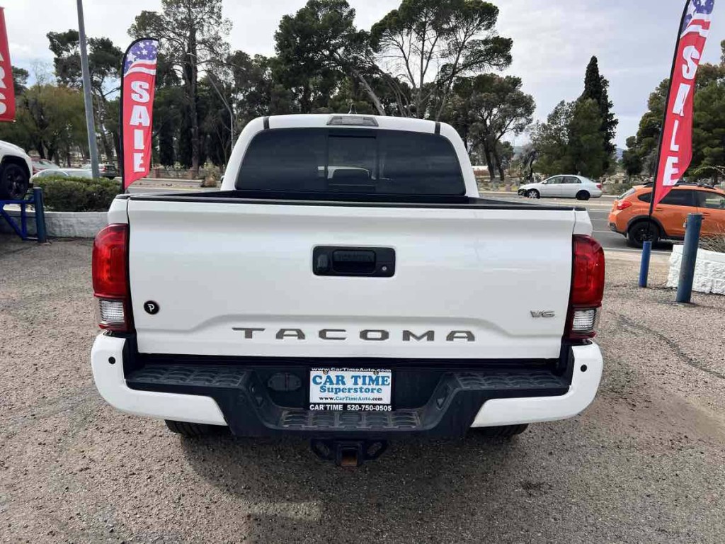2023 Toyota Tacoma Image 4