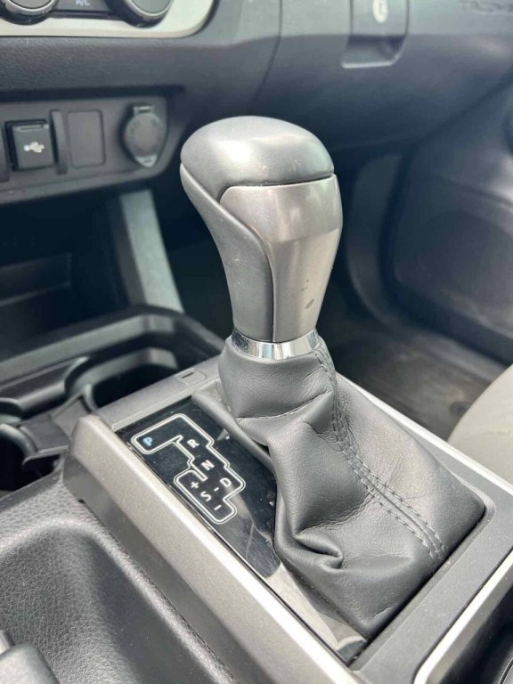 2023 Toyota Tacoma Image 19