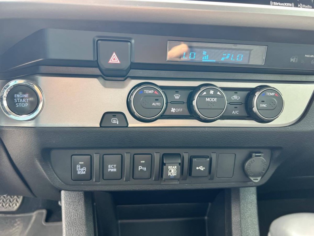 2023 Toyota Tacoma Image 22