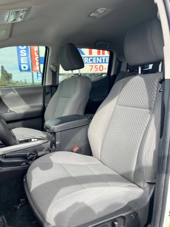 2023 Toyota Tacoma Image 23