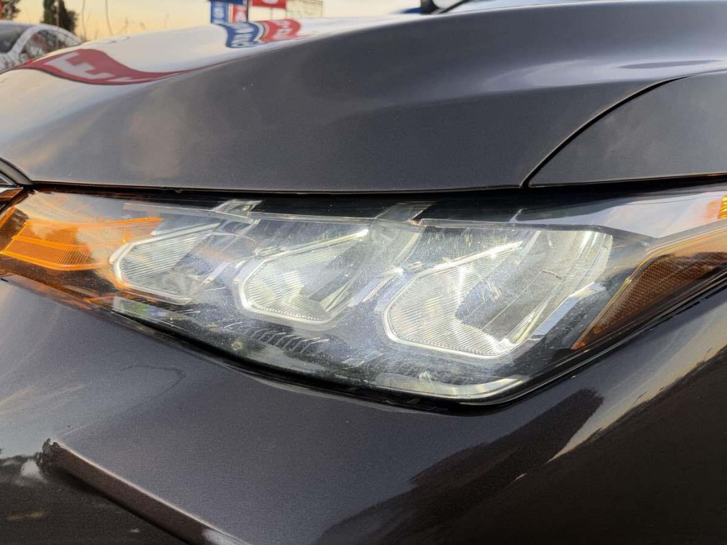 2019 Toyota Avalon Image 6