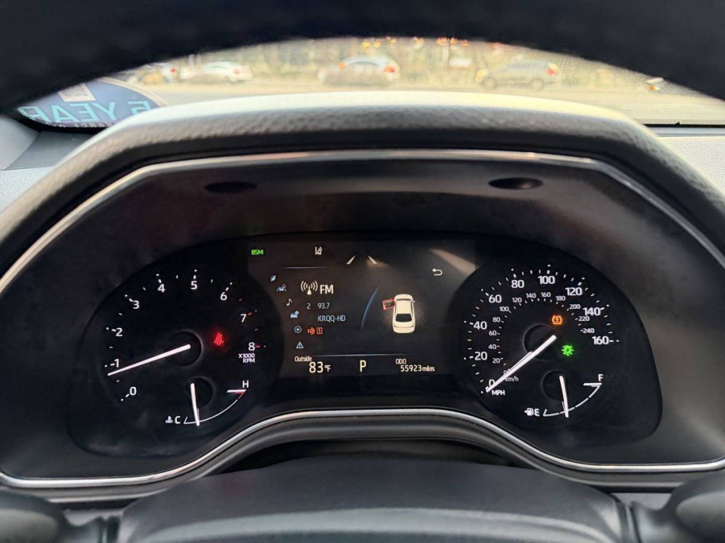 2019 Toyota Avalon Image 13