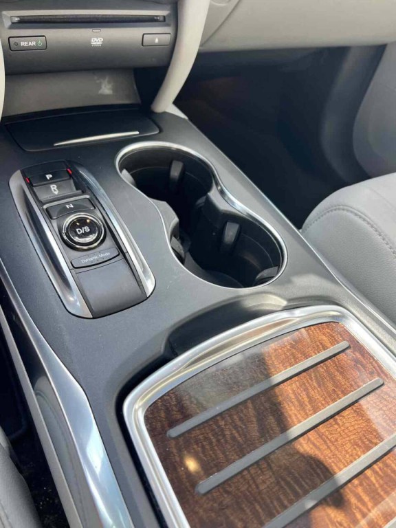 2017 Acura MDX Image 14