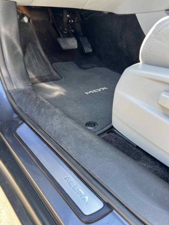 2017 Acura MDX Image 24