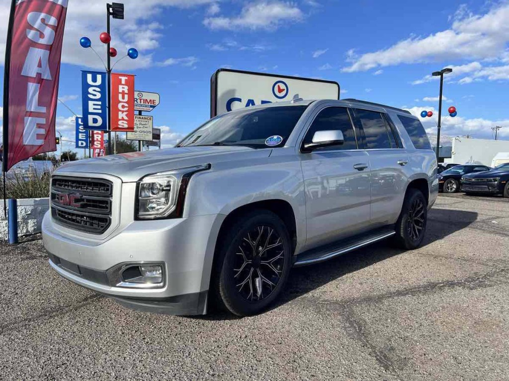 2017 GMC Yukon Image 1